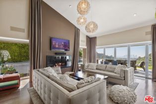 , 9908 Kip dr, Beverly Hills, CA 90210 - 5