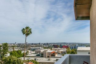 , 1264 Ozeta ter, West Hollywood , CA 90069 - 8