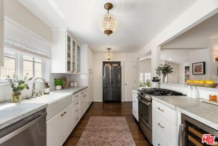 Single Family Residence, 4507 Van Noord ave, Studio City, CA 91604 - 10