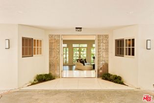 Single Family Residence, 1163 Angelo dr, Beverly Hills, CA 90210 - 4