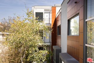 Condominium, 1137 Hacienda pl, West Hollywood , CA 90069 - 3