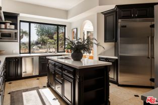 Single Family Residence, 24815 Mulholland hwy, Calabasas, CA 91302 - 25