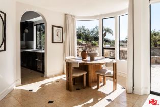 Single Family Residence, 24815 Mulholland hwy, Calabasas, CA 91302 - 29