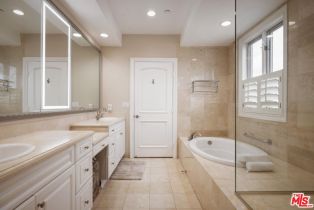 Condominium, 132 Crescent dr, Beverly Hills, CA 90212 - 9