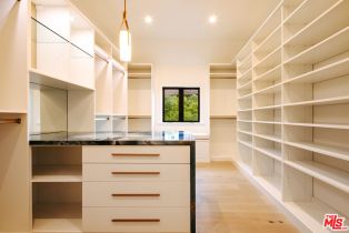 Single Family Residence, 20608 Chatsboro dr, Woodland Hills, CA 91364 - 10