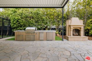 Single Family Residence, 20608 Chatsboro dr, Woodland Hills, CA 91364 - 15