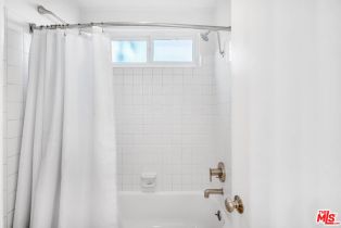 Condominium, 2721 2nd st, Santa Monica, CA 90405 - 17