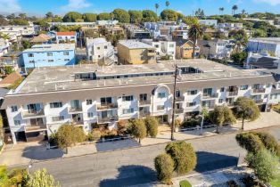 Condominium, 2721 2nd st, Santa Monica, CA 90405 - 2