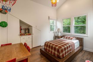 Single Family Residence, 2256 Linnington ave, Westwood, CA 90064 - 20