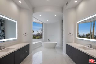 Single Family Residence, 10829 Winnetka ave, Chatsworth, CA 91311 - 10