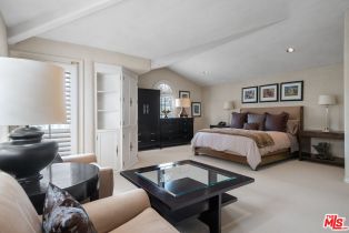 Single Family Residence, 136 Georgina ave, Santa Monica, CA 90402 - 22