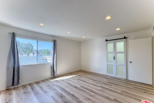 , 11730 Moorpark st, Studio City, CA 91604 - 14