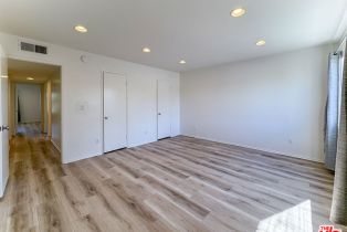 , 11730 Moorpark st, Studio City, CA 91604 - 15