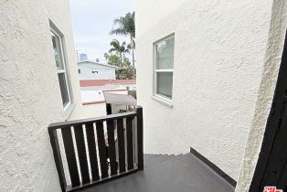 Residential Income, 25 Falcon ave, Long Beach, CA 90802 - 28