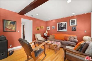 , 22620 Dolorosa st, Woodland Hills, CA 91367 - 2