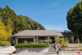 Single Family Residence, 1646 San Ysidro Dr, Beverly Hills, CA  Beverly Hills, CA 90210