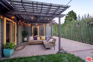 Single Family Residence, 22030 Celes st, Woodland Hills, CA 91364 - 34