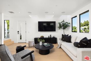 , 1805 Penmar ave, Venice, CA 90291 - 7