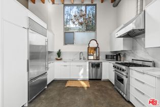 Condominium, 25 Brooks ave, Venice, CA 90291 - 17