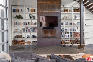 Condominium, 25 Brooks ave, Venice, CA 90291 - 9