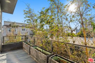 Condominium, 25 Brooks ave, Venice, CA 90291 - 25