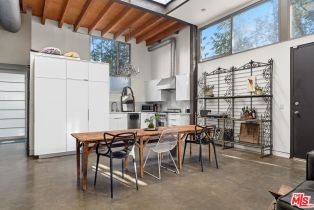 Condominium, 25 Brooks ave, Venice, CA 90291 - 12