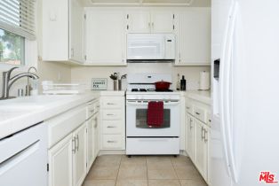 Condominium, 2731 Erringer rd, Simi Valley, CA 93065 - 4