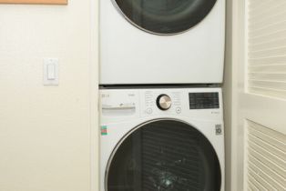 Condominium, 2731 Erringer rd, Simi Valley, CA 93065 - 20