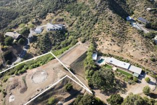 , 599 Mountain Green, Calabasas, CA 91302 - 2