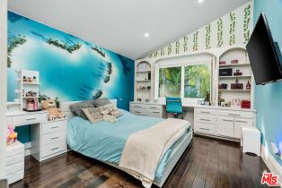 Single Family Residence, 19715 Greenbriar dr, Tarzana, CA 91356 - 19