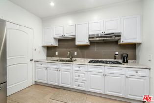 Single Family Residence, 19715 Greenbriar dr, Tarzana, CA 91356 - 12