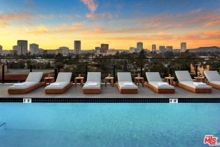 , 10310 Santa Monica blvd, Westwood, CA 90025 - 24