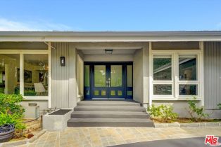 Single Family Residence, 3530 Royal Woods dr, Sherman Oaks, CA 91403 - 3