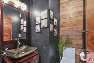 Condominium, 10926 Bluffside dr, Studio City, CA 91604 - 10