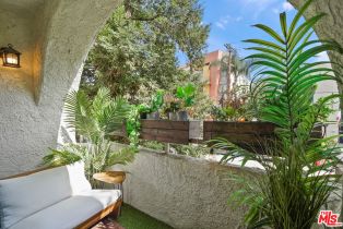 Condominium, 10926 Bluffside dr, Studio City, CA 91604 - 21