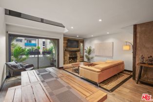 Condominium, 10926 Bluffside dr, Studio City, CA 91604 - 3