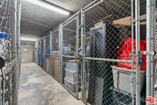 Condominium, 10926 Bluffside dr, Studio City, CA 91604 - 32