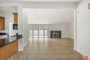 Single Family Residence, 20546 Miranda pl, Woodland Hills, CA 91367 - 9