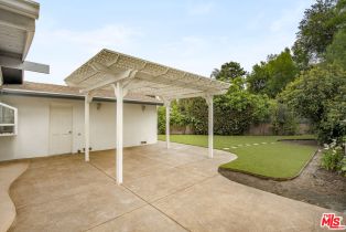 Single Family Residence, 20546 Miranda pl, Woodland Hills, CA 91367 - 32