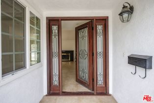 Single Family Residence, 20546 Miranda pl, Woodland Hills, CA 91367 - 3