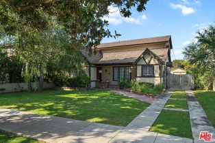 Single Family Residence, 222   17th St, Santa Monica, CA  Santa Monica, CA 90402