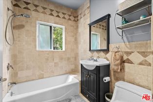 Single Family Residence, 4712 Cedros ave, Sherman Oaks, CA 91403 - 28