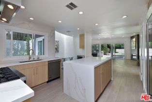 Single Family Residence, 4035 Pacheco dr, Sherman Oaks, CA 91403 - 23