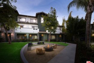 , 1901 Buena Vista st, Burbank, CA 91504 - 8