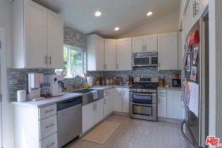 Single Family Residence, 17448 Collins st, Encino, CA 91316 - 11