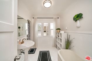 Single Family Residence, 219 Hamel dr, Beverly Hills, CA 90211 - 49