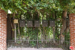 Residential Income, 133 Bedford dr, Beverly Hills, CA 90212 - 12