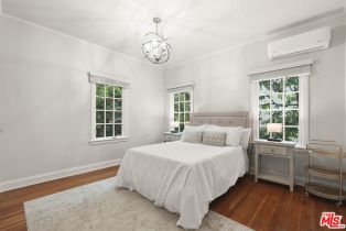 Residential Income, 133 Bedford dr, Beverly Hills, CA 90212 - 9