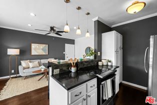 Condominium, 697 Bay st, Santa Monica, CA 90405 - 11