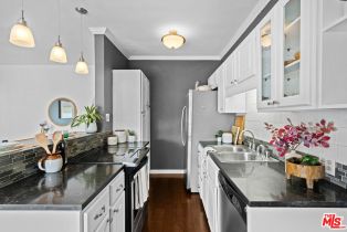 Condominium, 697 Bay st, Santa Monica, CA 90405 - 7